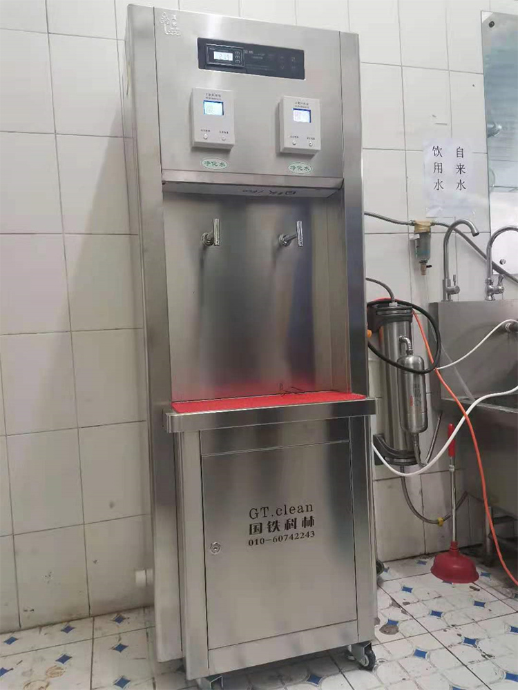 中國政法大學(xué)為師生解決飲水問題，毫不遲疑選擇了國林校園開水器